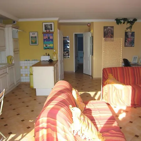 Magnifique T3 Climatise Au Dernier Etage Avec Bureau A - Fr-1-100-212 *